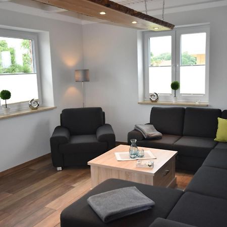Cozy Holiday Home In Gross Schwansee With Sauna 외부 사진