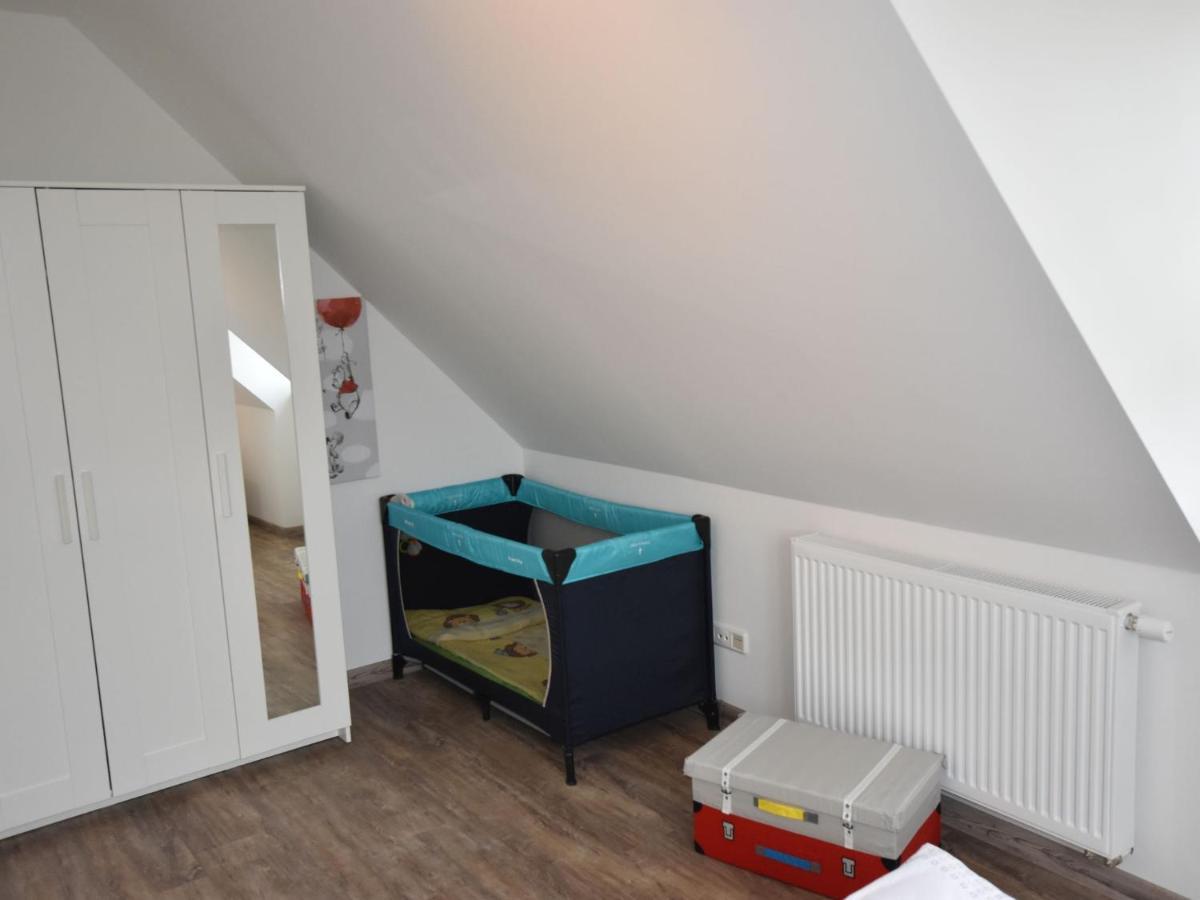 Cozy Holiday Home In Gross Schwansee With Sauna 외부 사진